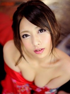 Ayu Sakurai